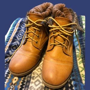 Faux White Mountain Cliff Shoes